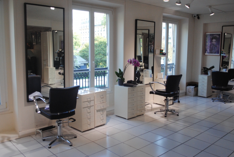 coiffure-REVEST LES ROCHES-min_floor-home-office-property-living-room-room-781228-pxhere.com